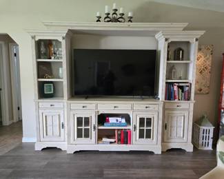 White washed & Distressed Entertainment Center. The 2 End Pieces are not attached & could be used separately....without the top, center piece