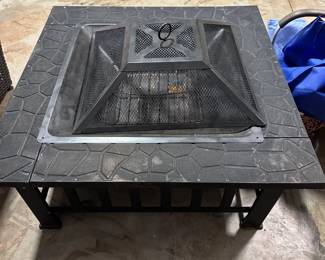 Metal firepit