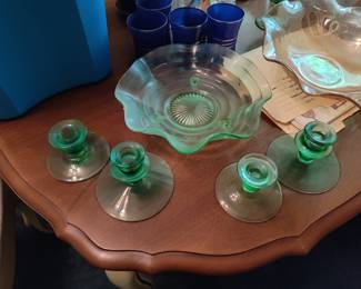 Uranium glass