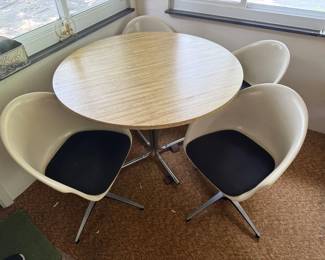 Cosco vintage table and chair