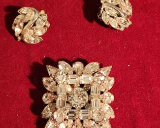 Weiss clear rhinestone set