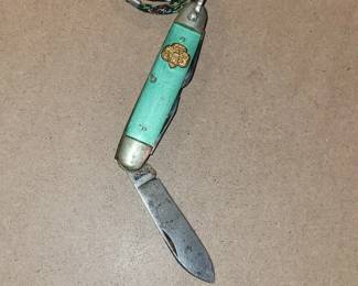 Girl scout pocket knife