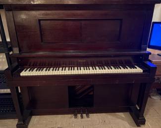 Antique piano