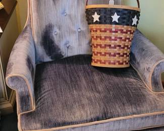 Hollywood Regency chair