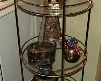 Round vintage class shelving unit