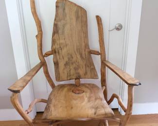 Rustic primitive throne chair
