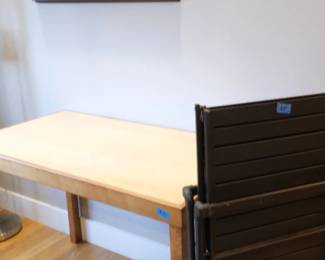 Table with removable legs, and folding serving table