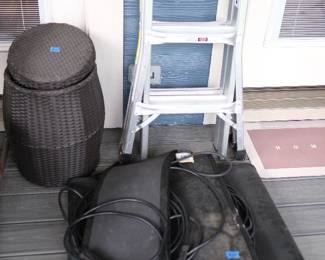 Set of 4 pieces heated snow melting mats, Werner MT-13 aluminum multi position ladder.
