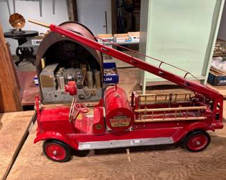 Beautifully Restored 1925 Keystone Aerial Pump Fire Truck