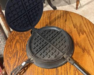 Griswold No 9 Waffle Iron