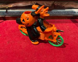 Fun World Halloween Flying Witch 1960's