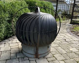 Cool garden décor like this giant roof vent (it spins!)