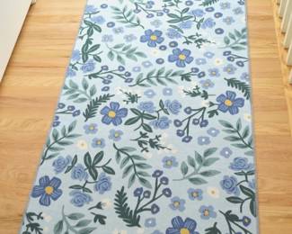 Floral runner