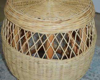 Wicker drum table