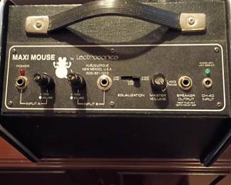 Lectrosonics Maxi Mouse amplifier 