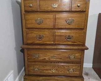 Brooks Furniture 5 Drawer Dresser