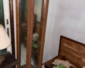 display cabinet