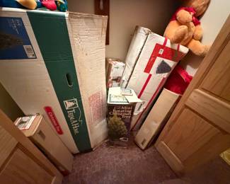 7 different artificial Christmas tree so far!