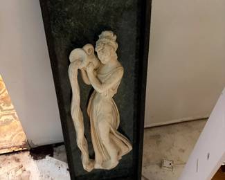 Sculpture wall display