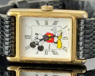 Vintage Lorus Disney Mickey Mouse Gold-Tone Tank Watch V810-1300