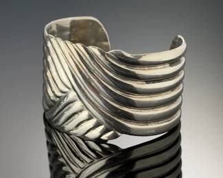 Vintage Mexican Sterling Silver Wave Cuff Bracelet Taxco TD-31 82g