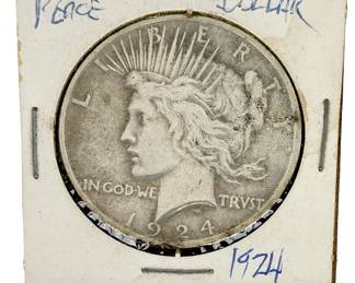 1924 Peace Dollar Coin, 90% Silver, Uncirculated Appearance, Historic US Mint