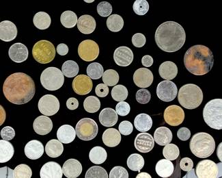 World Coin Lot Unsearched - Circulated Foreign & Domestic Currency Collection