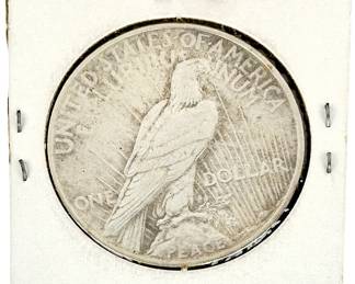 1922 Peace Dollar US 90% Silver Coin, Uncirculated Condition, Display Case