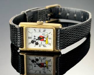 Vintage Lorus Disney Mickey Mouse Gold-Tone Tank Watch V810-1300
