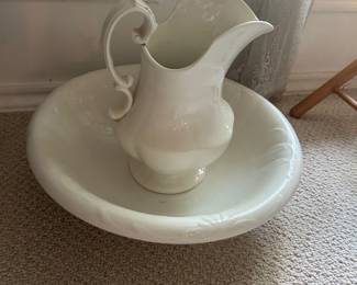 Wash basin and pitcher
