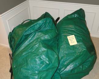 Kinda looks like garbage bags