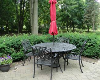 Table and chair set