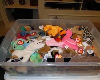 Nice clean collection of Beany Babies