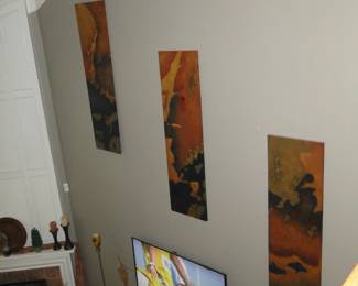 Here is a better shot of those three pieces of wall art to show the large size
