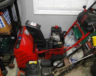 Troy-Bilt snow thrower