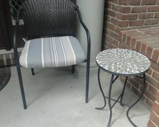 Chair and side table, we have a pair. This is the right pair.