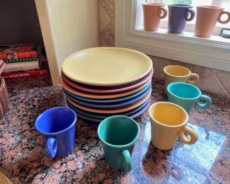 Luna Garcia dinnerware