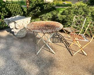 concrete garden column top/table base, patio table/chairs