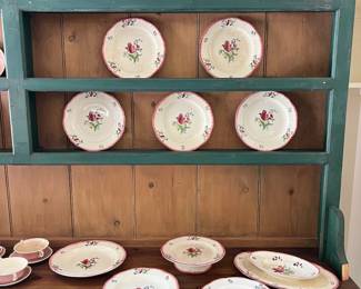 Gien "Lorraine" dinnerware set