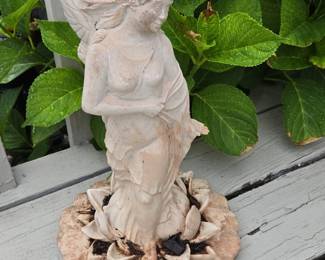 Angel Garden Statue on Lilypad Base