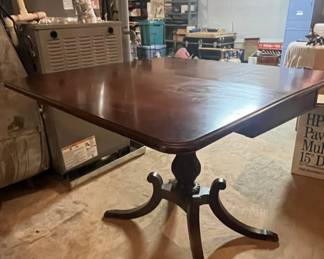 Antique Mahogany Duncan Phyfe Style DropLeaf Dining Table second image