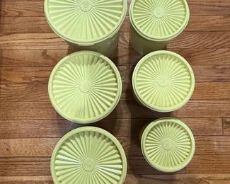 Vintage Tupperware Servalier Canister Set Starburst Lid Harvest Yellow