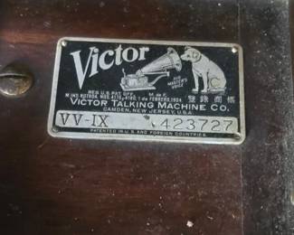 Victor Victrola VVIX Phonograph fifth image