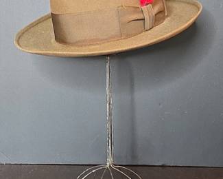 Dobbs Fifth Avenue Twenty Fedora Hat
