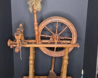 Miniature Wooden Spinning Wheel