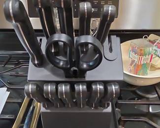 Wellstar Piece Knife Block Set