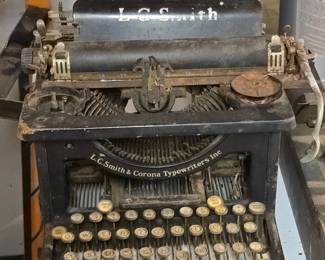 L.C. Smith Bros. No. Typewriter
