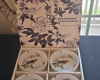 Stafford Chinese Garden Porcelain Ashtrays Set of third image