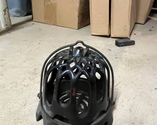 Antique Cast Iron String Holder