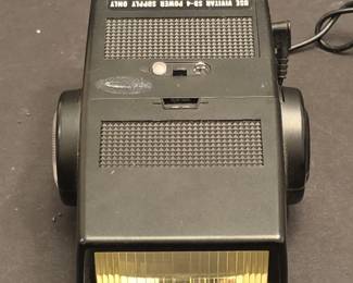 Vivitar Auto Thyristor Photoflash Equipment